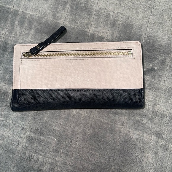 KATE SPADE Slim Bifold Laurel Way Stacy Wallet - Picture 2 of 4